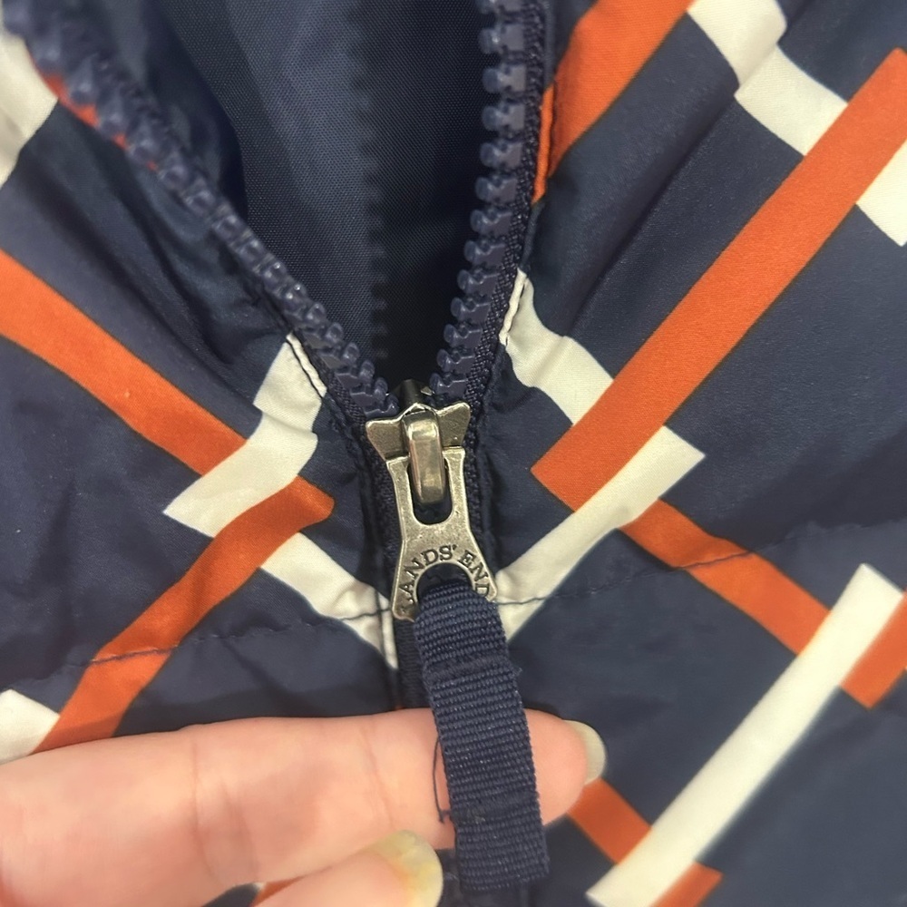 Lands' End womens puffer vest navy orange white geometric size Medium size 10-12 - Picture 6 of 12